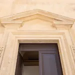 Palazzo Persone Dimora Storica Oda ve Kahvaltı 4*
