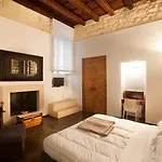 Oda ve Kahvaltı Palazzo Persone Dimora Storica 4*