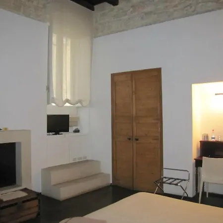 B&B Palazzo Persone Dimora Storica 레체