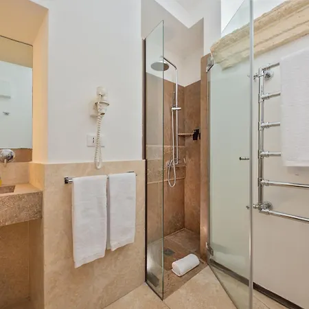 Palazzo Persone Dimora Storica B&B 레체