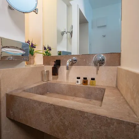 B&B Palazzo Persone Dimora Storica 레체