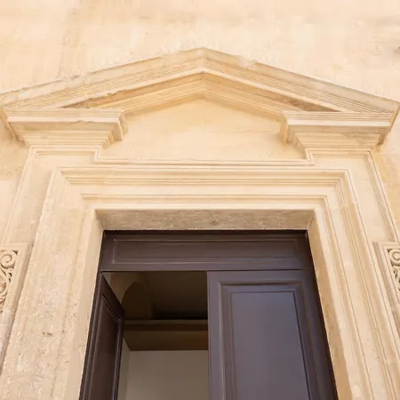 Palazzo Persone Dimora Storica Panzió 4*