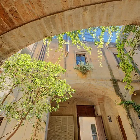 Palazzo Persone Dimora Storica 4* Lecce