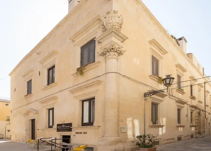 Palazzo Persone Dimora Storica Frühstückspension Lecce