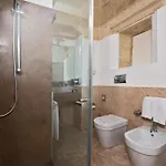 Frühstückspension Palazzo Persone Dimora Storica 4*