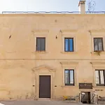 Palazzo Persone Dimora Storica לינה וארוחת בוקר 4*