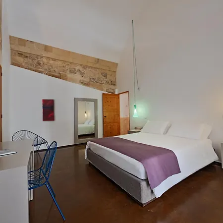 Vico Dei Bolognesi Palazzo Personè Bed & Breakfast