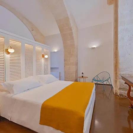 Vico Dei Bolognesi Palazzo Personè Bed & Breakfast