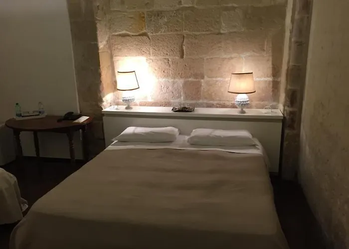 Alojamento de Acomodação e Pequeno-almoço Palazzo Persone Dimora Storica