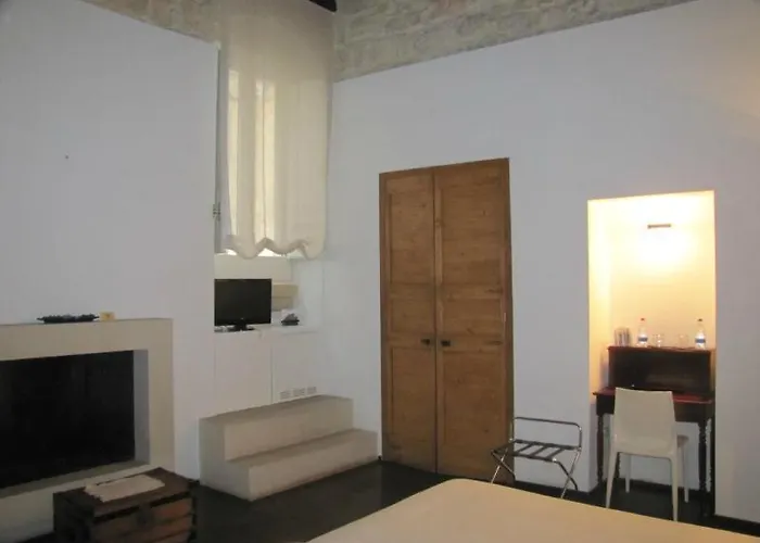 Alojamento de Acomodação e Pequeno-almoço Palazzo Persone Dimora Storica Lecce