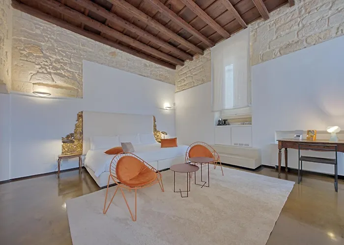 Alojamento de Acomodação e Pequeno-almoço Palazzo Persone Dimora Storica 4*